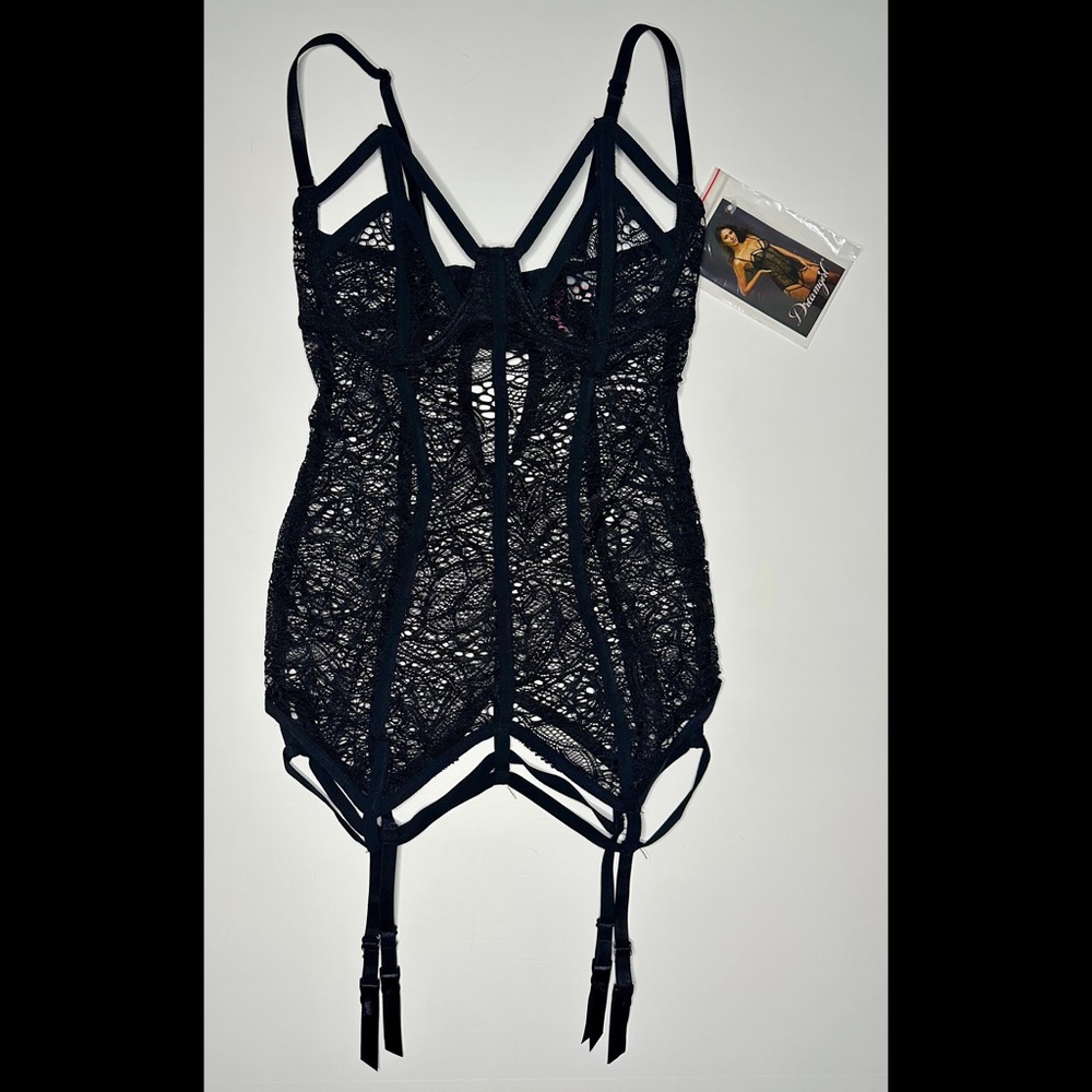 NWT Dreamgirl Black Lace Garter Slip
